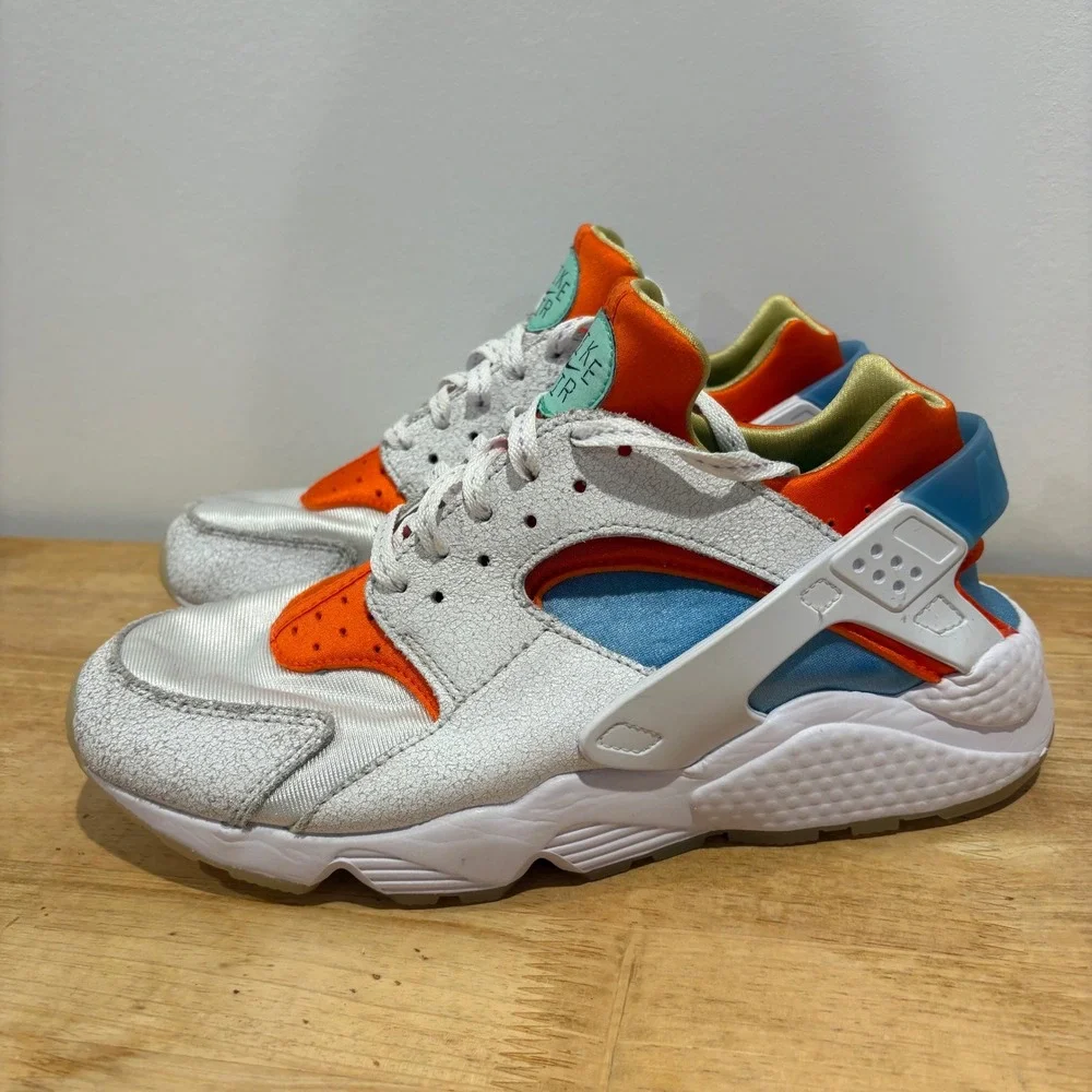 Nike‎ Air Huarache Running Shoes Mens White Orange Blue size 9.5 DX2345-100